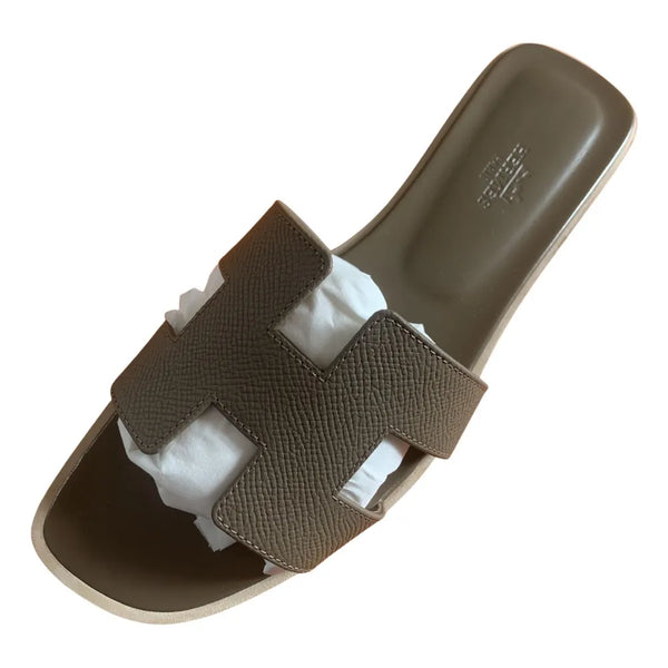 Hermes Oran Etoup Gray Leather sandals