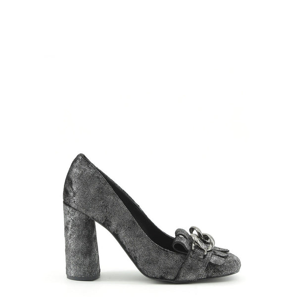 Black Leather Pumps