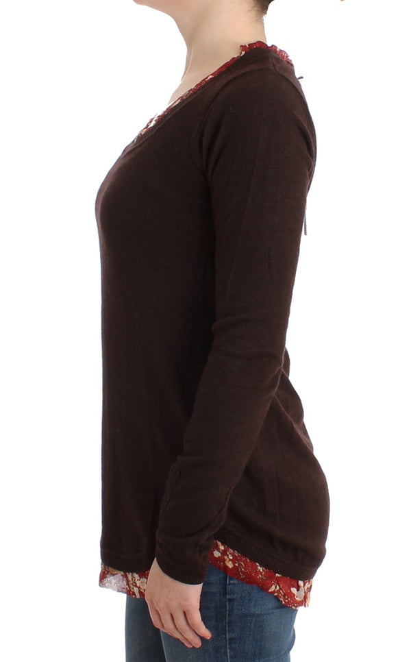 Brown crewneck sweater