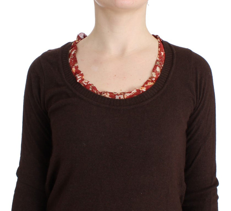 Brown crewneck sweater