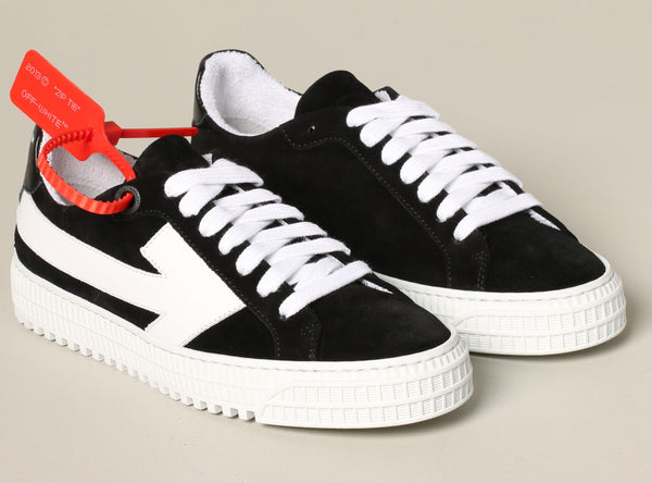 Black Sneakers