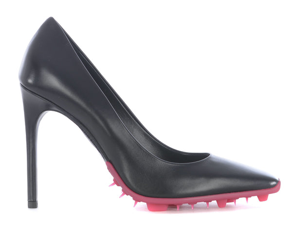 Black Leather Pump