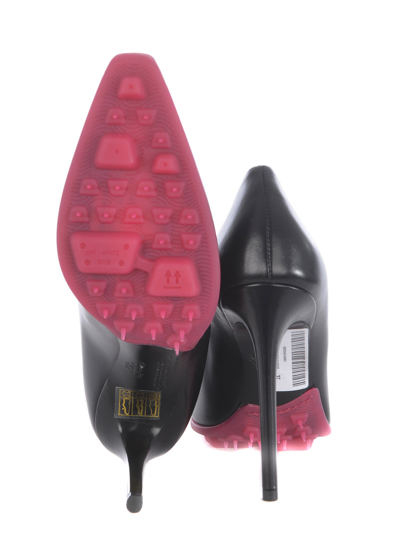 Black Leather Pump