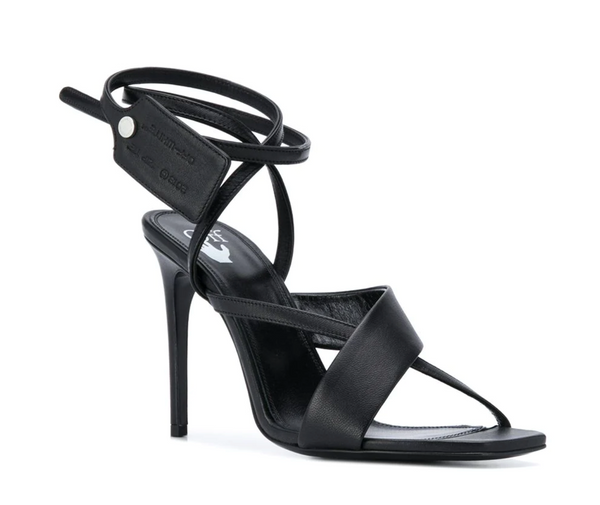 Black Leather Pump